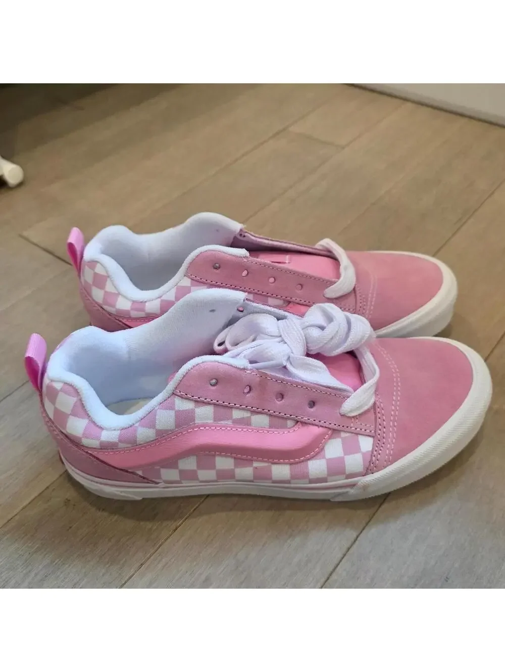 Vans Women's Pink Trainer